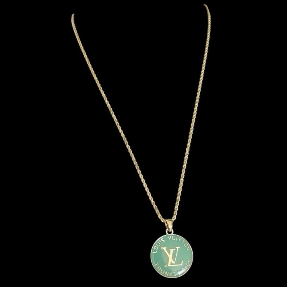 Authentic Louis Vuitton Green Truck & Bags Charm Necklace - Picture 3 of 3
